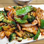 Best H16. Szechuan Chicken in Waterloo, IA